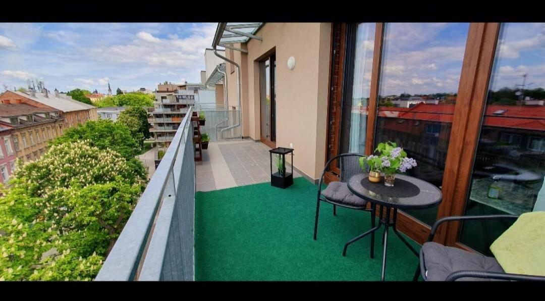 Apartman Jako Doma Olomouc Exterior foto